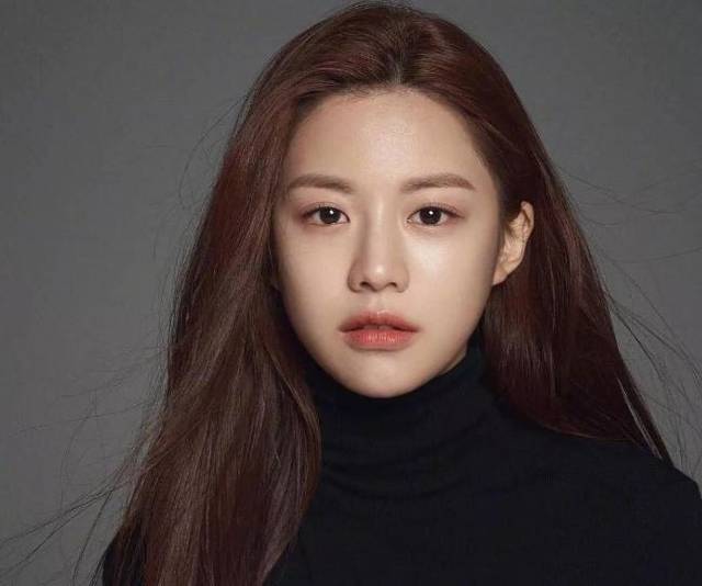 韩国女主播在线 幕后