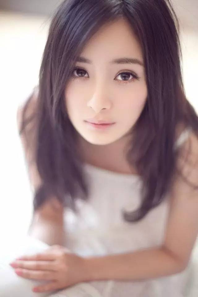 韩国女主播在线 弹壳与玫瑰